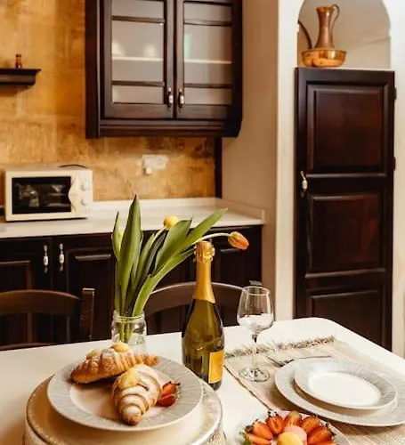 Enchanting 2bdr Townhouse In Centre! Apartamento *